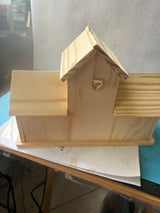 Wooden bird feeder 8inx6inx5in